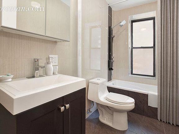 5th image of 2107 Bedford Ave #10C