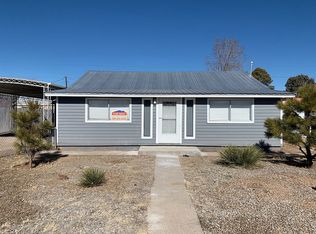 1107 Delamar Ave NW, Albuquerque, NM 87107
