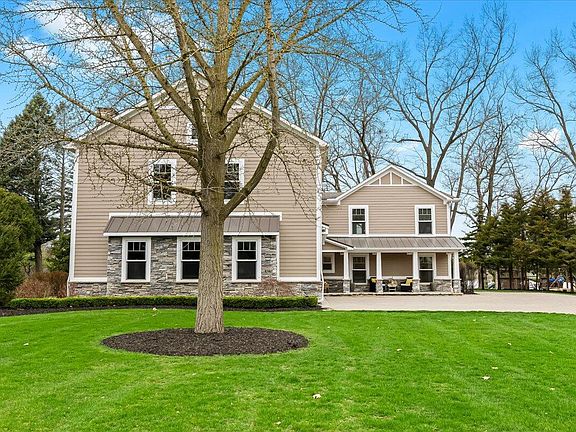 4th image of 1265 Long Lake Ct