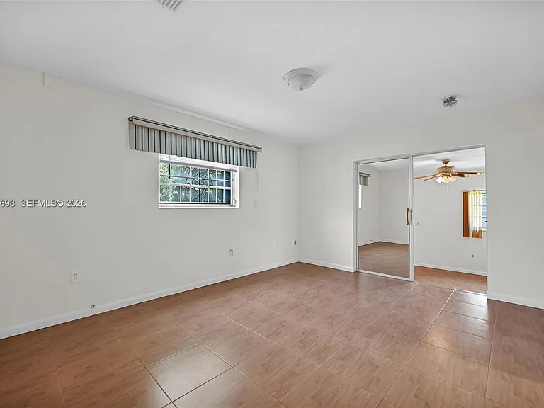 244 NW 43rd St — Photo 17