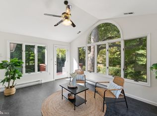 8826 Brierly Rd, Chevy Chase, MD 20815