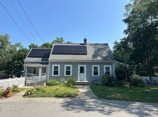 33 Dunstan Rd, Chelmsford, MA 01824