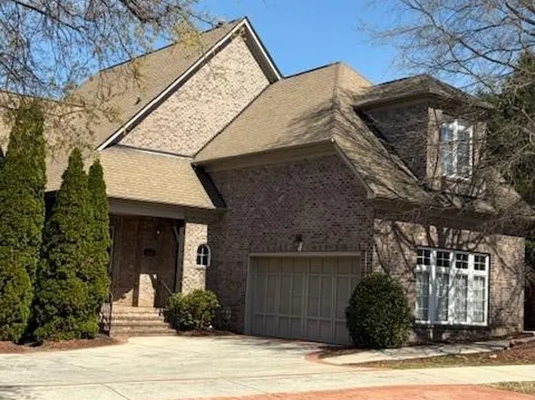 2504 Olde White Ln, Charlotte, NC 28226