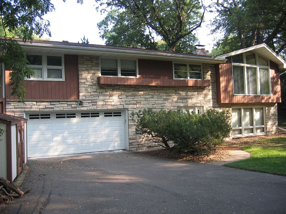 Front of Home faces Bassett Creek