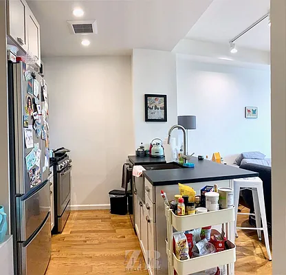 Rented by Zjama Realty Corp | media 13