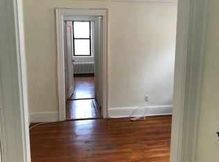 3306 34th Ave APT 2D, Astoria, NY 11106