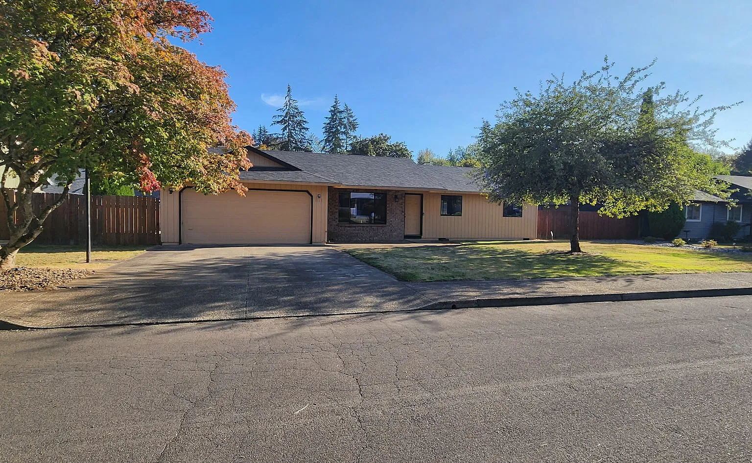 3 bed, 1218 sqft, $2,700 — Photo 1