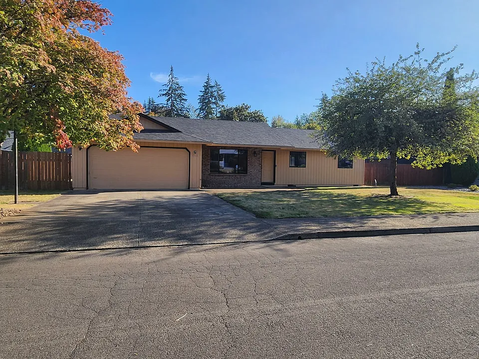 1315 NE 9th Way