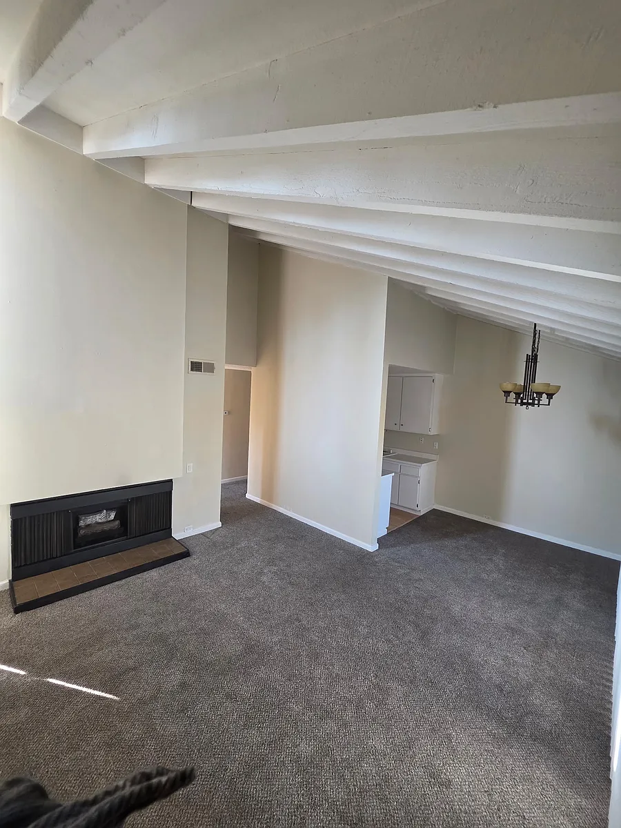 Building Photo - 782 Woodside Ln E #12