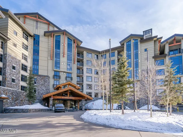 50 Hillside Dr #402, Mammoth Lakes, CA 93546