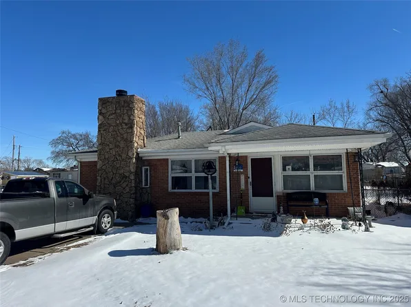 260 N Sunnyside Rd, Haysville, KS 67060