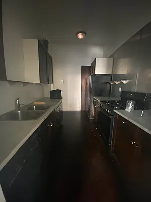 Rented by Aimee Grodanz, LREB | media 8