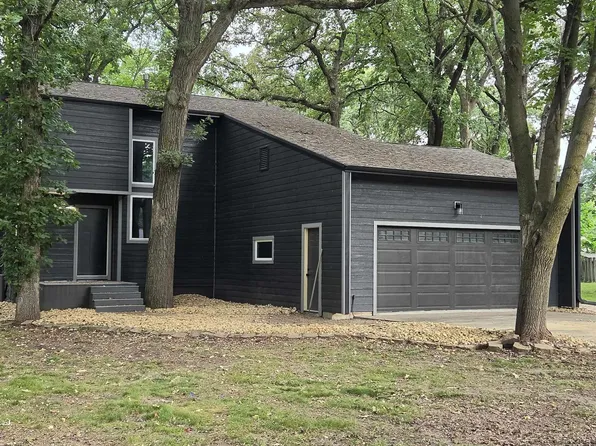 205 Woodlyn Way, Algona, IA 50511