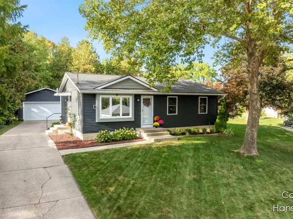 1835 Kerwin St NW, Grand Rapids, MI 49504