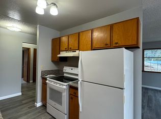 14021 SE Stark St UNIT 1-18, Portland, OR 97233