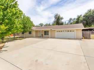 6988 White Oak Dr, Anderson, CA 96007