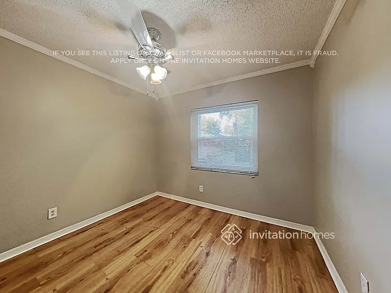1223 Lornewood Dr — Photo 8