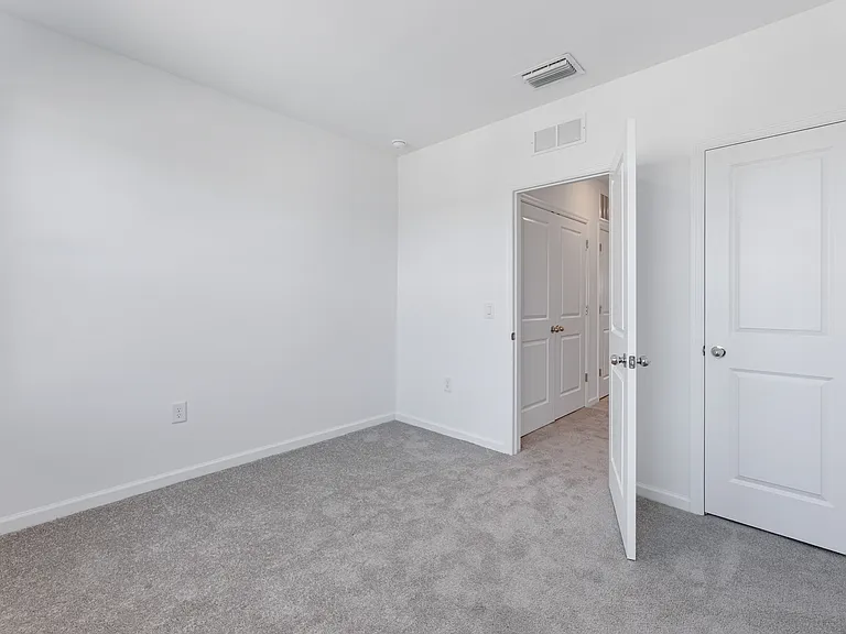 1816 Vanora Ln — Photo 24