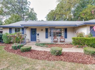 6921 Valhalla Rd, Fort Worth, TX 76116