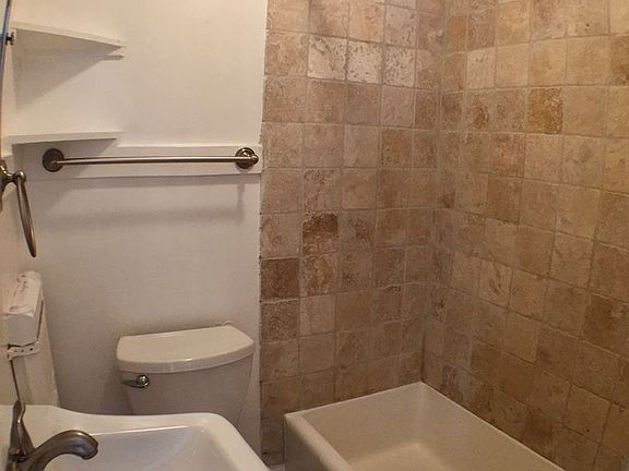 5th image of 1454 N Marion St APT 10