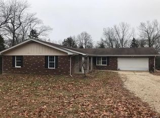 22919 Rangeline Dr, Warrenton, MO 63383