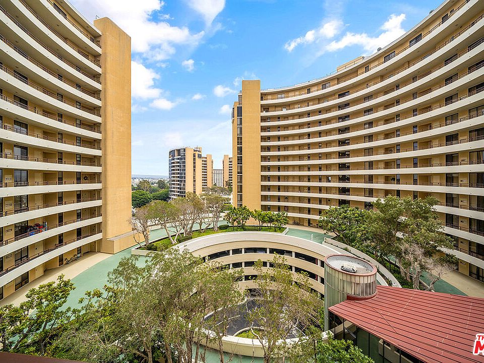 1st image of 4316 Marina City Dr #521C