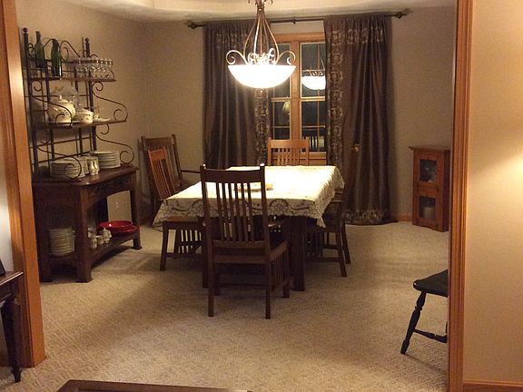 3rd image of 5851 Cherrywood Dr