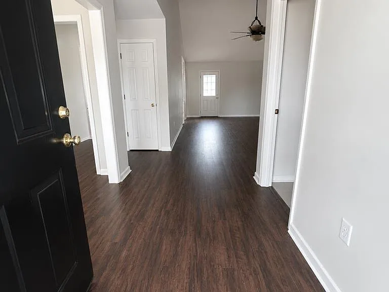 4001 Conway Cir — Photo 5