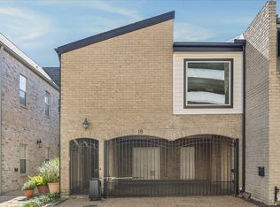 516 S Post Oak Ln APT 18, Houston, TX 77056