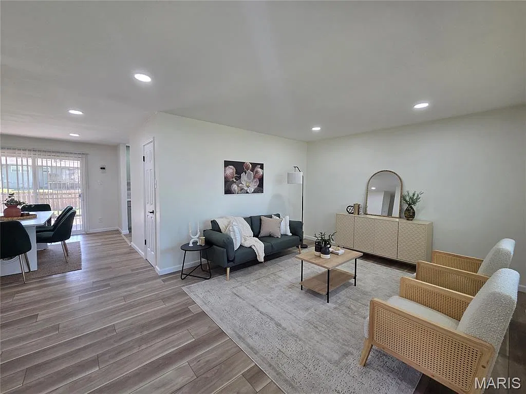 3 bed, 1820 sqft, $1,850 — Photo 4