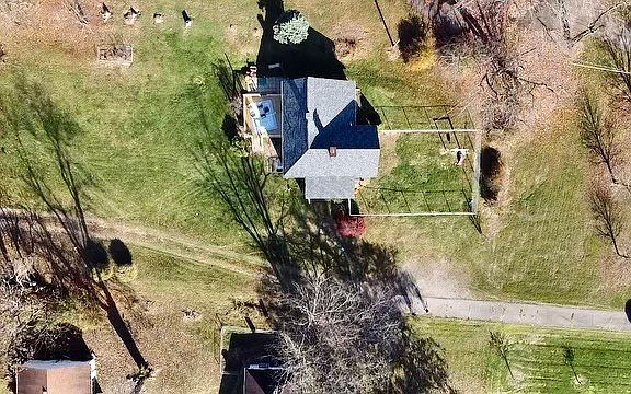 2nd image of 111 Falcon Ln