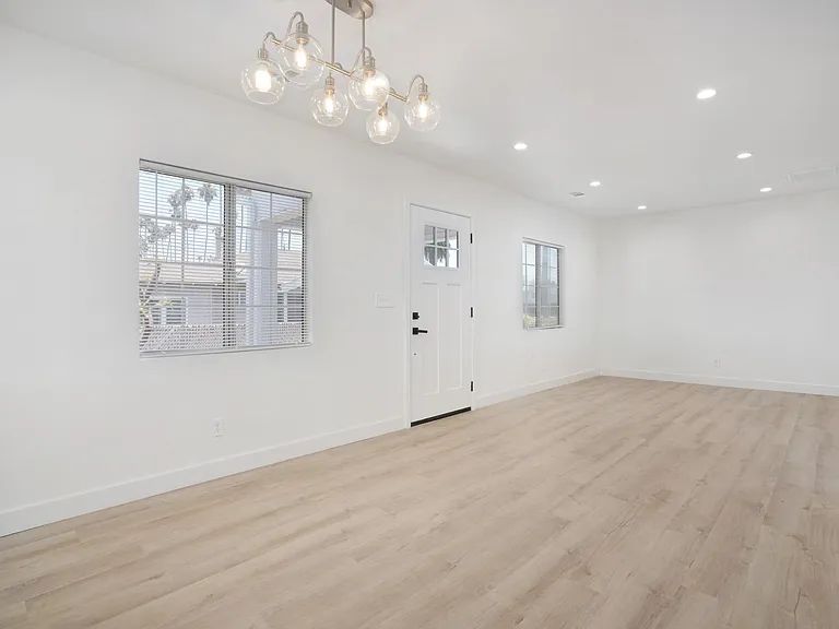 5123 Cimarron St — Photo 5