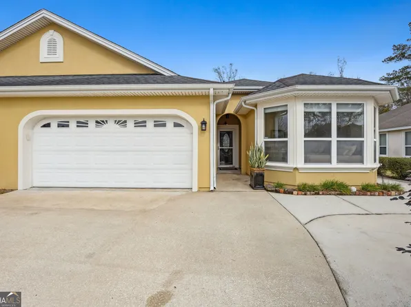 252 Miller Dr, Kingsland, GA 31548