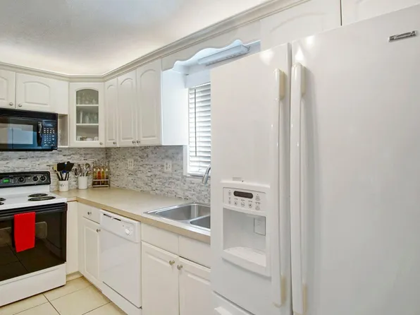 2400 S Ocean Drive #216, Fort Pierce, FL 34949