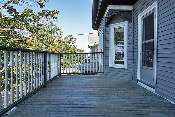 159 Brown St #5 — Photo 4