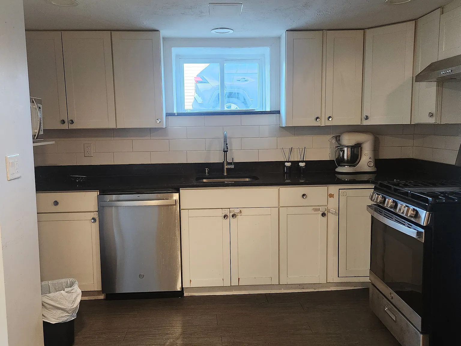 2 bed, $2,000 — Photo 1
