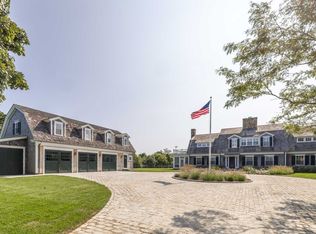 24 Katama Bay View Rd, Edgartown, MA 02539