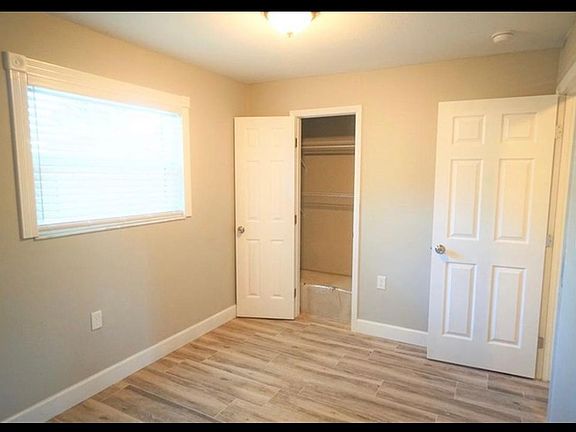 5th image of 4733 W Trilby Ave
