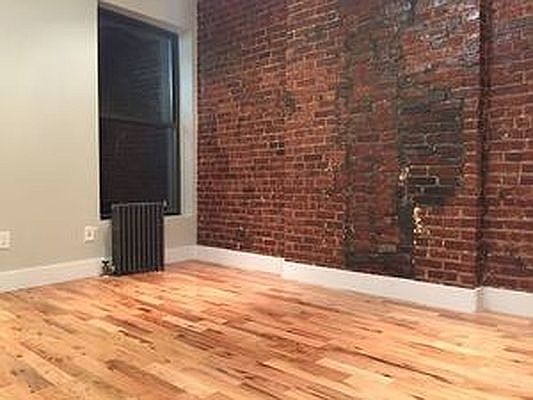3rd image of 765 Macdonough St APT 3D