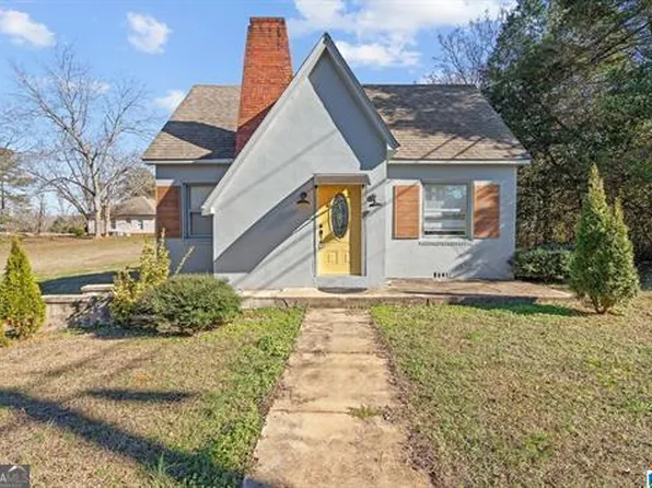 448 Roberts St, Wadley, AL 36276