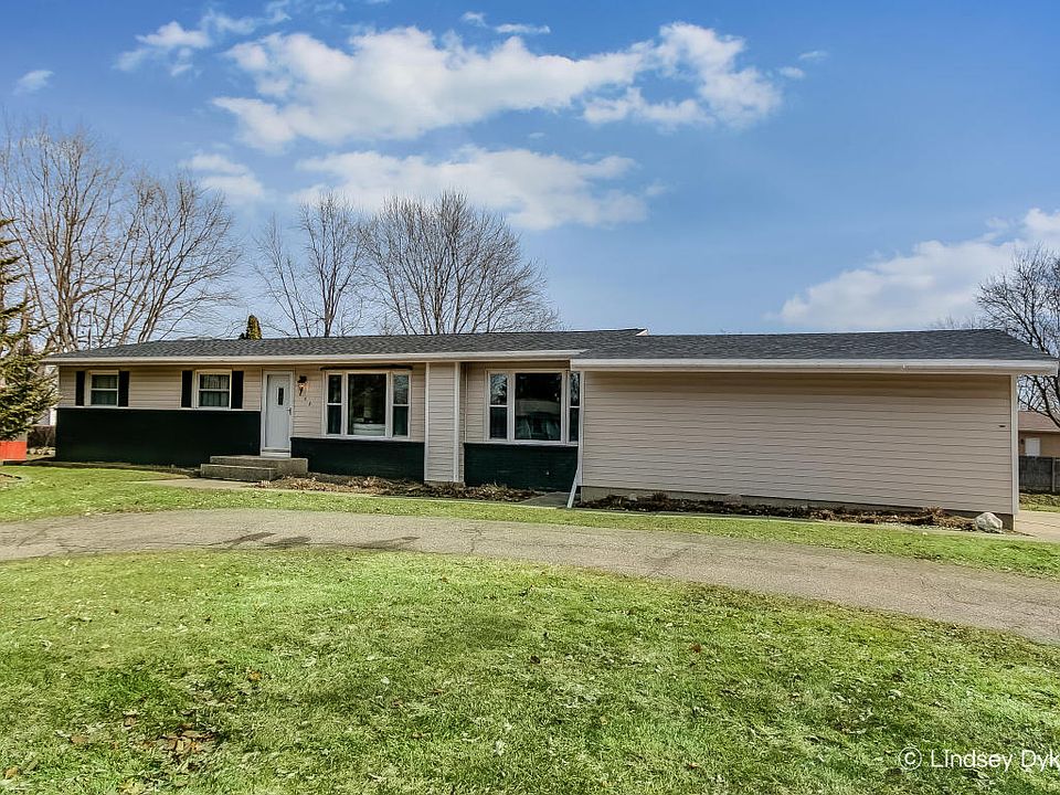 1st image of 658 Northway Dr NW