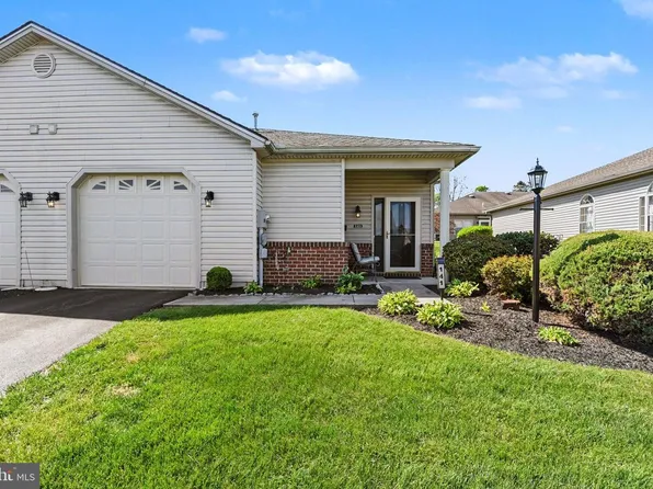 141 Leonard Ln, Harrisburg, PA 17111