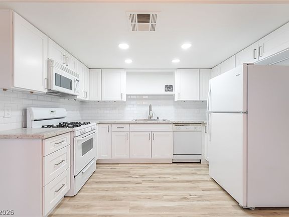 2nd image of 6633 W Tropicana Ave Unit 101