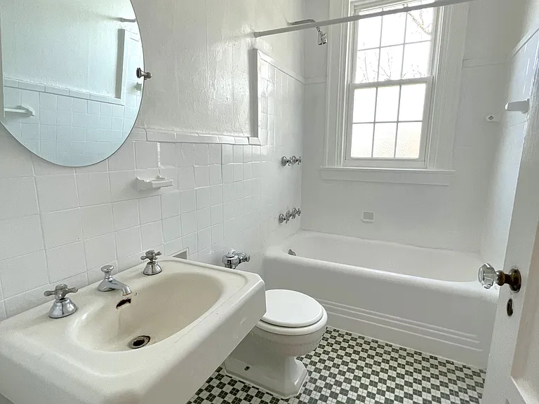 1324 Briarcliff Rd #3 — Photo 13