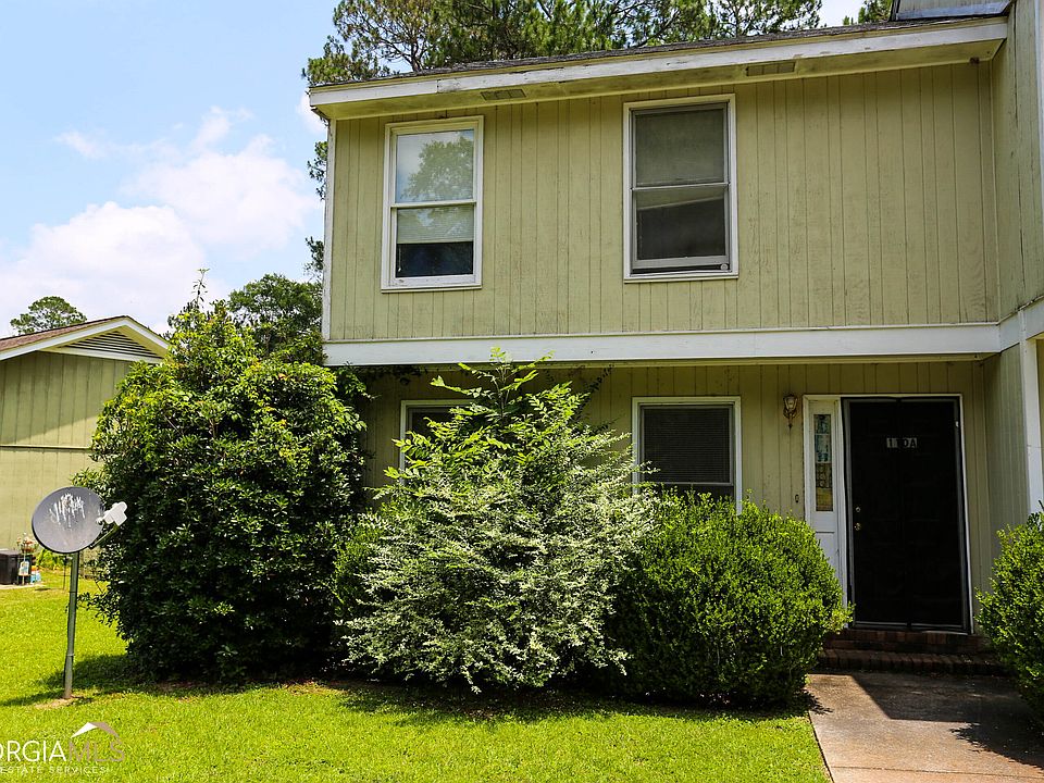 1st image of 110A Lindsay Ct #110A