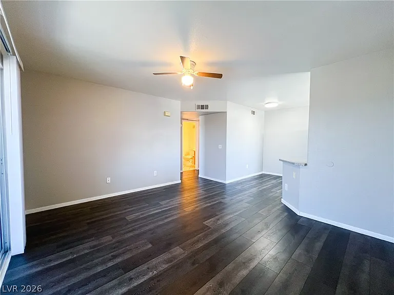 1520 Ben Or St #202 — Photo 14