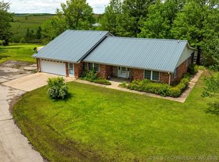 300 Keeler St, Ramona, OK 74061