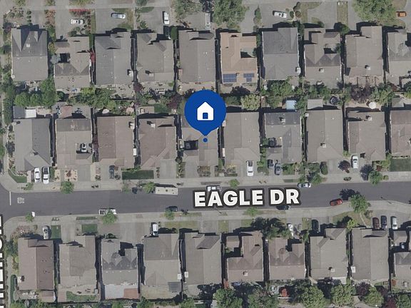 2nd image of 1321 Eagle Dr