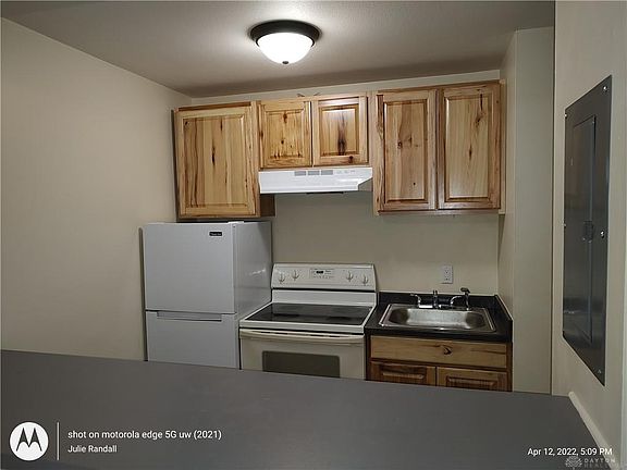 5th image of 4627 Far Hills Ave #4B