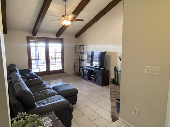 5th image of 1408 S Sunset Dr